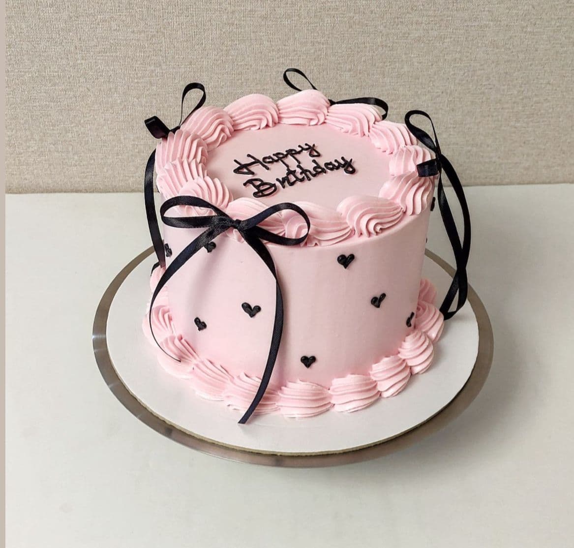 Pink Bow Vintage Cake
