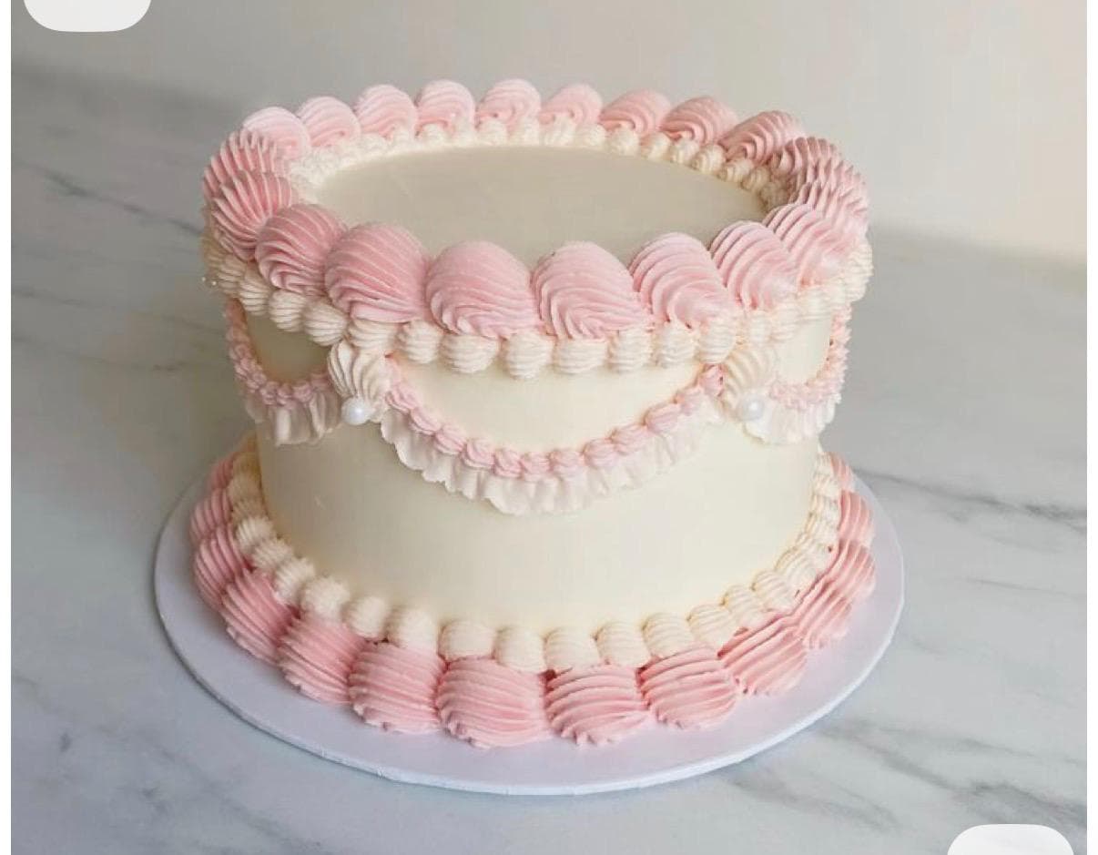 Classic Pink Piped Cake